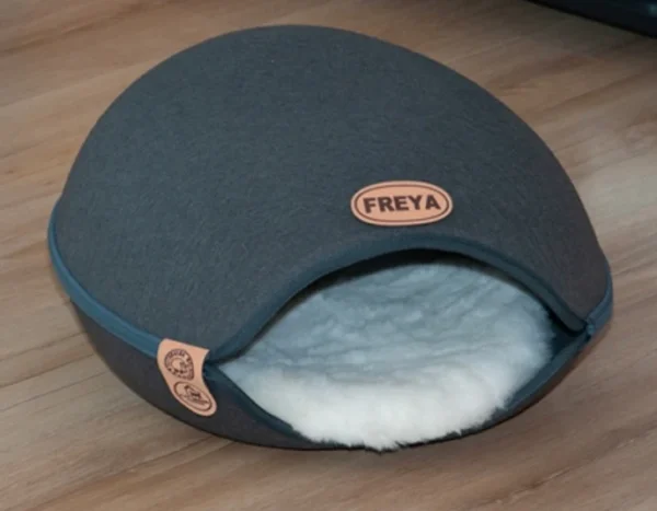 Kapsuła Cat House z filcu „Ciemny grafit” — zdjęcie 2 Kapsuła Cat House z filcu „Ciemny grafit” — zdjęcie 2